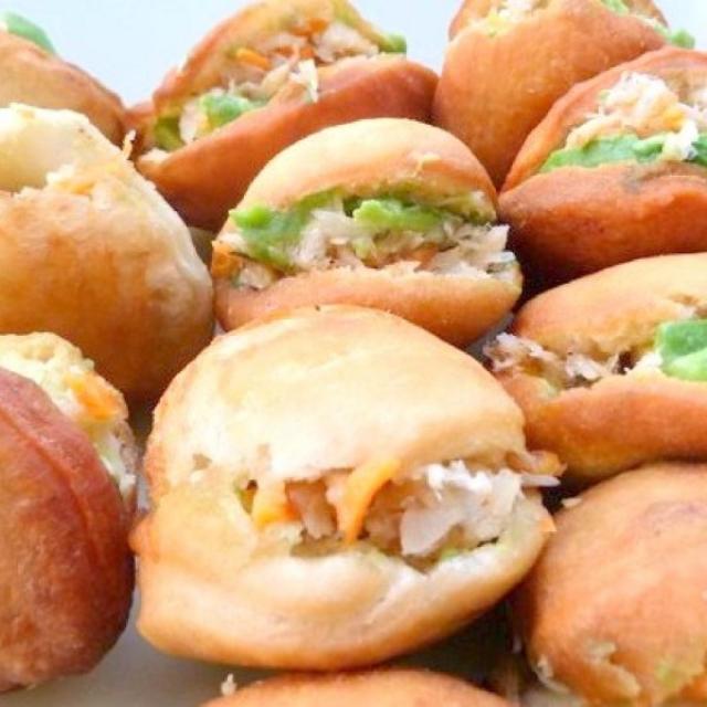 Mini bokits divers (poulet/morue/hareng/jambon/légumes)